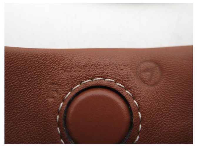Céline NUOVA BORSA CELINE POUCH TELEFONO IN TELA TRIOMPHE 195892DF1 Marrone - vista 9