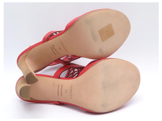 Hermès NEUE HERMES NAUTILUS PUMPS 40 ROTES LEDER LASERSCHNITT SCHUHE - Ansicht 5