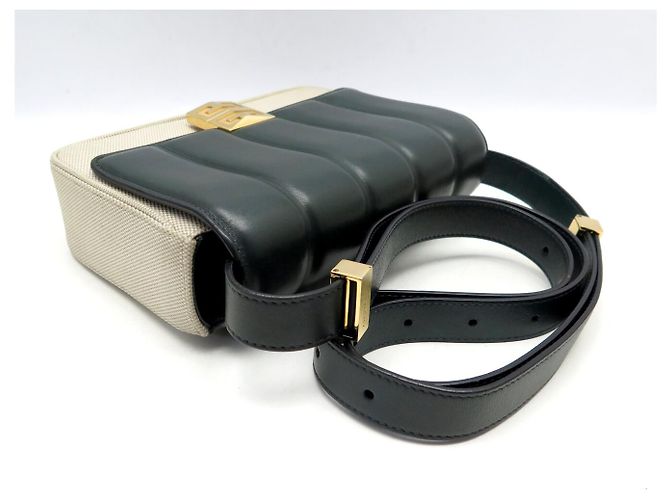BORSA A MANO GIVENCHY 4G MEDIUM BB50JB179_311 PELLE VERDE E TELA TRACCOLLA A SPALLA - vista 4