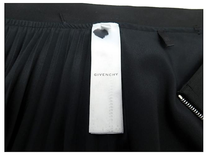 FALDA MIDI PLISADA ASIMÉTRICA GIVENCHY NUEVA 40 M Negro - vista 4