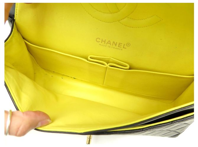 Timeless BOLSO CHANEL CLASSIC 11.12 MEDIUM A01112 CUERO MATELASSÉ NEGRO - vista 14
