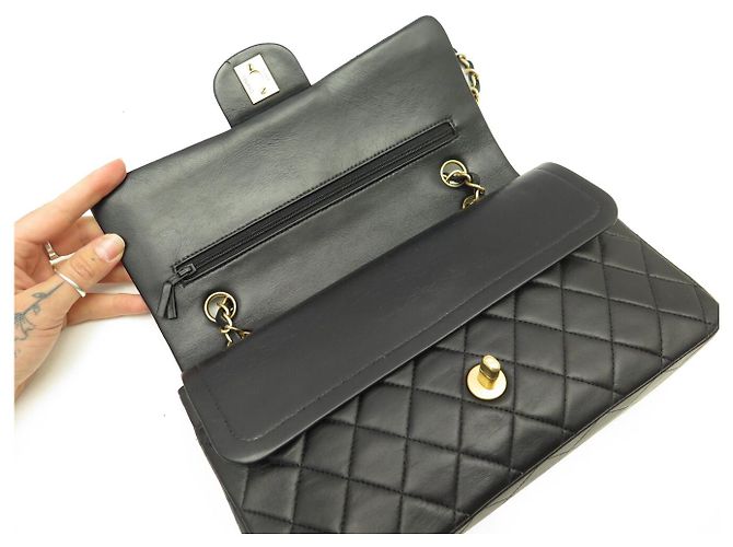 Timeless BOLSO CHANEL CLASSIC 11.12 MEDIUM A01112 CUERO MATELASSÉ NEGRO - vista 8