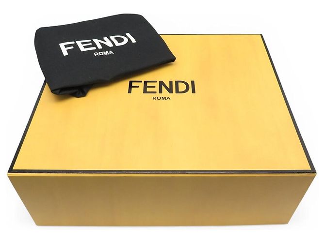 BORSA FENDI PEEKABOO MEDIUM 8BN290 PELLE INvecchiata NERA TRACULLA Nero - vista 13