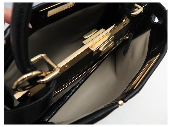 BORSA FENDI PEEKABOO MEDIUM 8BN290 PELLE INvecchiata NERA TRACULLA Nero - vista 8