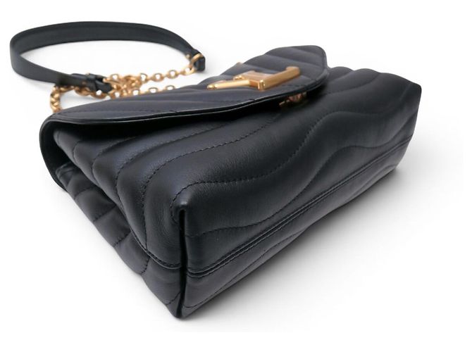BOLSO LOUIS VUITTON NEW WAVE CHAIN MM M58552 EN CUERO NEGRO CON CORREA - vista 3