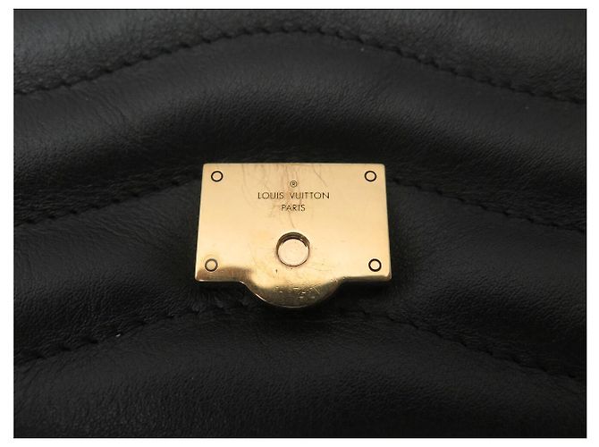 BOLSO LOUIS VUITTON NEW WAVE CHAIN MM M58552 EN CUERO NEGRO CON CORREA - vista 9