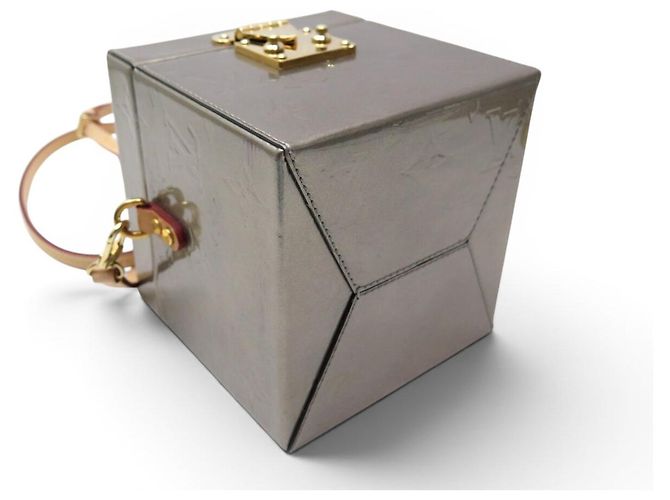 BORSA LOUIS VUITTON BLEECKER BOX in pelle vernice con tracolla handbag Grigio - vista 5
