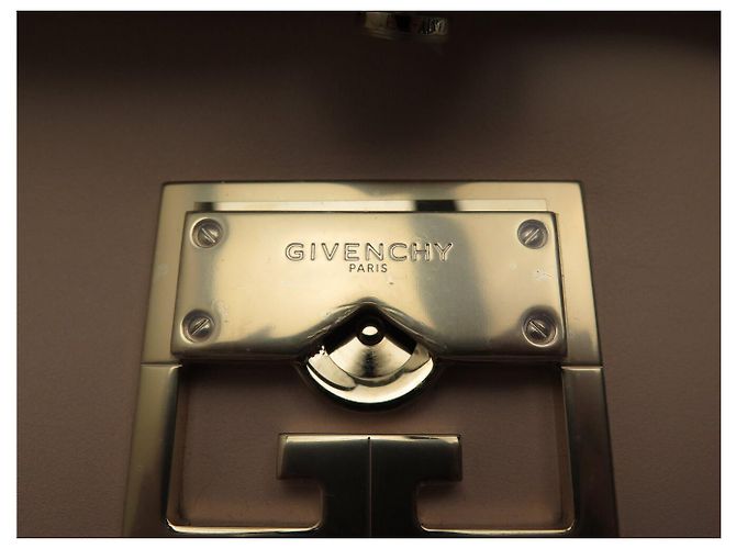 NUOVA BORSA A MANO GIVENCHY MYSTIC IN PELLE BEIGE A SPALLA - vista 9