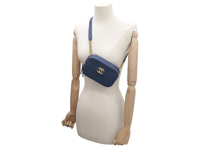 NUOVO CHANEL MINI CAMERA WAIST BAG AS0311 PELLE CAVIAR Blu - vista 5