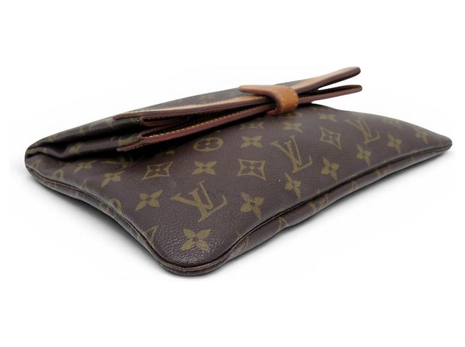 BORSA VINTAGE LOUIS VUITTON POUCH PIEGHEVOLE IN TELA MONOGRAM Marrone - vista 3