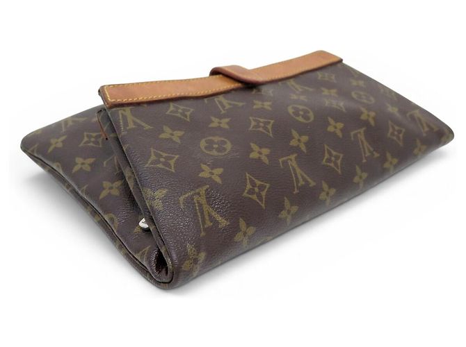BORSA VINTAGE LOUIS VUITTON POUCH PIEGHEVOLE IN TELA MONOGRAM Marrone - vista 4