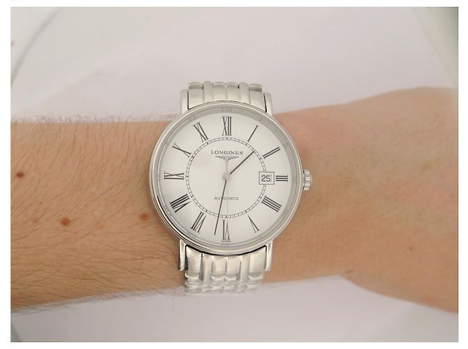 RELOJ AUTOMÁTICO NUEVO LONGINES PRESENCE L4.922.4 39MM ACERO Plata - vista 15