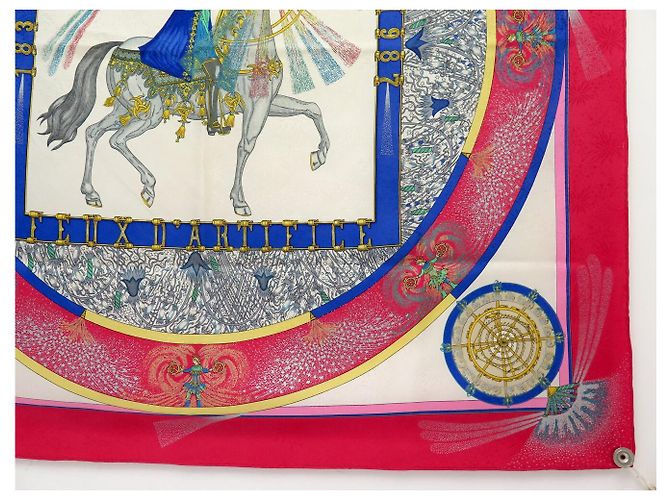 Hermès HERMES FEUX D'ARTIFICE CARRE 90 SILK SCARF RED DUCHESS - view 4