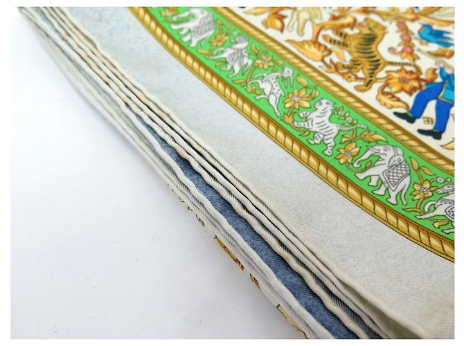 Hermès FULAR VINTAGE HERMES CHASSE EN INDE 1ª EDIZIONE 1986 CARRE 90 SETA Multicolore - vista 15