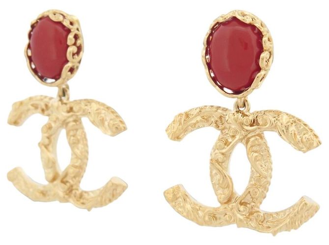 NUOVI ORECCHINI PENDENTI CHANEL LOGO CC PIETRA ROSSA ORO D'oro - vista 3