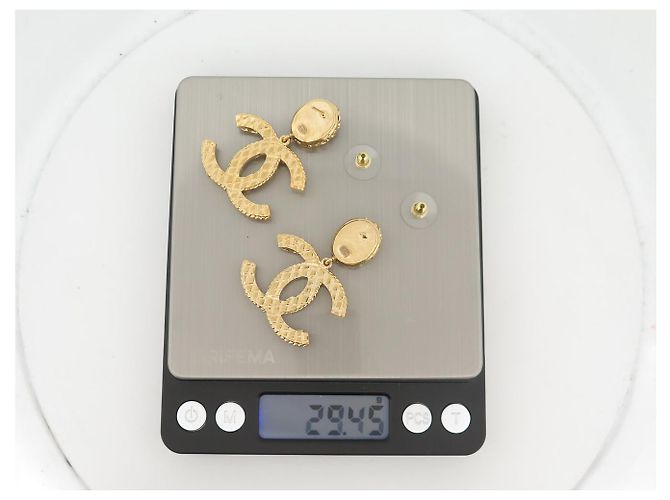 NUOVI ORECCHINI PENDENTI CHANEL LOGO CC PIETRA ROSSA ORO D'oro - vista 5