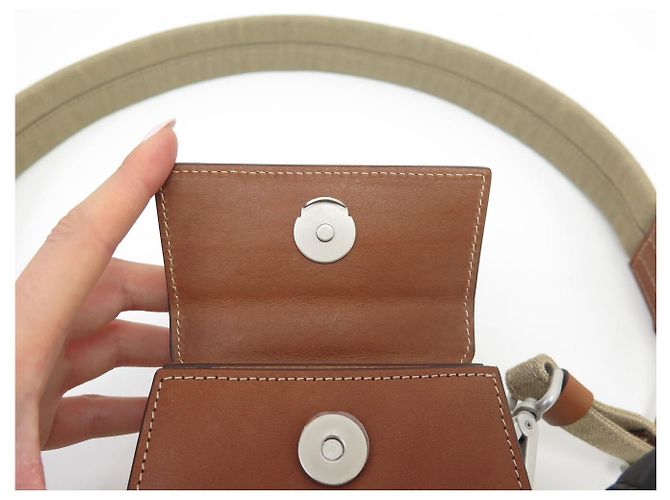 NUOVA BORSA A SPALLA JACQUEMUS LE CHIQUITO MINI 215BA01 IN PELLE Marrone - vista 7