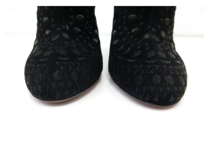 Alaïa NOVO ALAIA BOTAS CURTAS BLACK DEER CAMURÇA 37.5 PRETO - vista 4