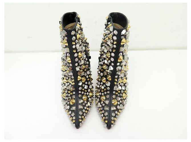 NUEVAS BOTAS CHRISTIAN LOUBOUTIN SO FULL KATE STUDDED 38 BOTINES Negro - vista 8