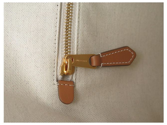 NUOVA BORSA BURBERRY FREYA PAILLE BB IN RAFIA BEIGE - vista 8
