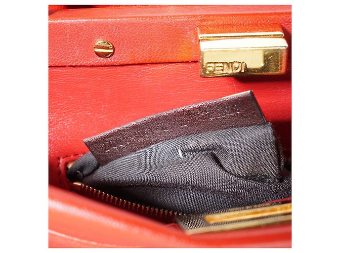 Fendi Mini borsa Peekaboo in pelle nappa rossa con tracolla Rosso - vista 8