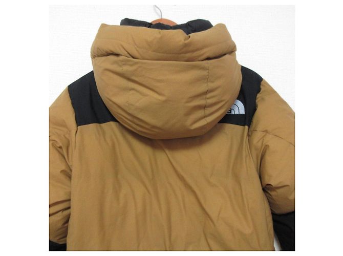 Chaqueta de Plumas The North Face Baltro Light Castaño Negro - vista 5