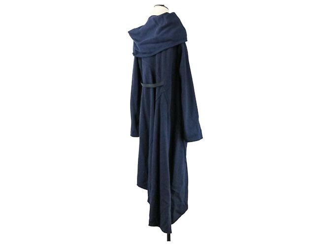 Cappotto ISSEY MIYAKE Tachimigi con cappuccio in misto seta e bretelle Blu Blu navy - vista 5