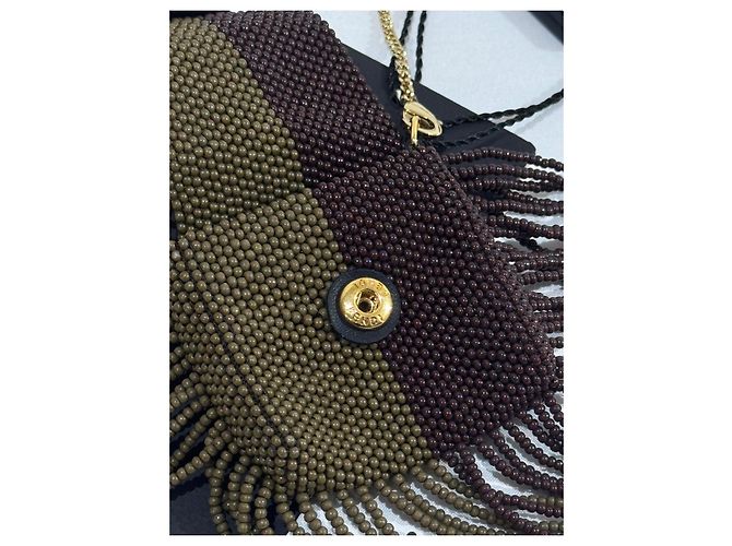 Micro borsa Fendi in perline marroni e kaki per AirPod Marrone Verde - vista 5