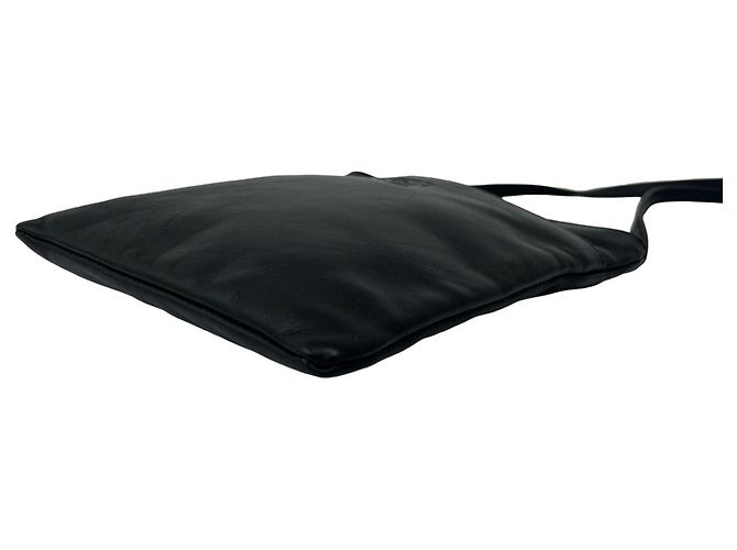 Mini borsa a tracolla in pelle con logo Anagram in rilievo Loewe Nero - vista 8