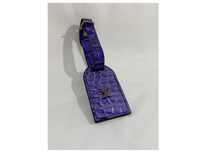 Portachip di viaggio in pelle esotica viola Louis Vuitton Porpora - vista 2