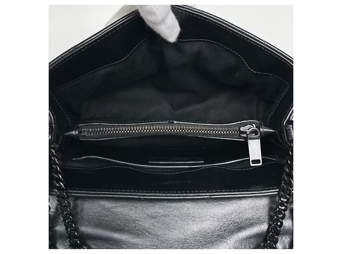 Saint Laurent Bolsa de ombro Lulu em couro pequena - vista 7