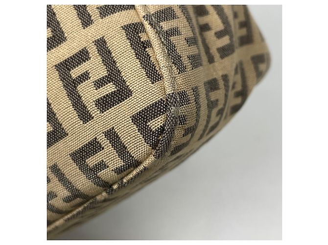 Fendi Zucchino Muster Schultertasche Beige - Ansicht 3