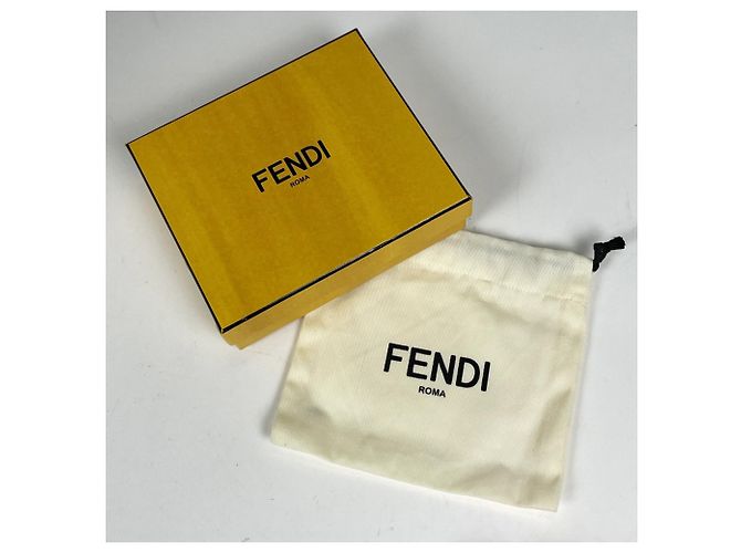 Charm per borsa in pelle Fendi Giallo - vista 7