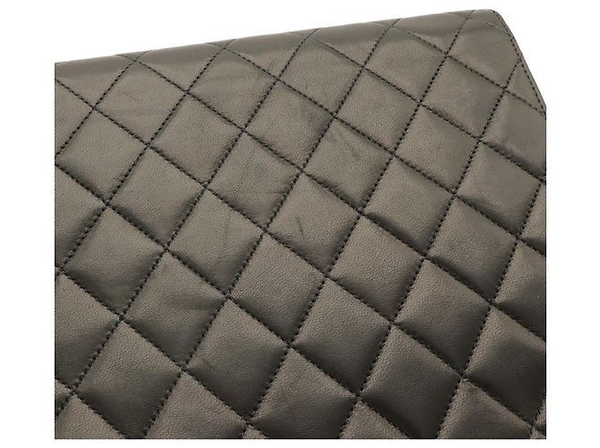 Borsa a tracolla Chanel Matelassé Coco Mark Chain Nero - vista 5