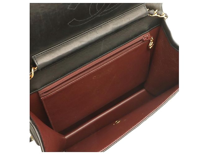 Borsa a tracolla Chanel Matelassé Coco Mark Chain Nero - vista 8