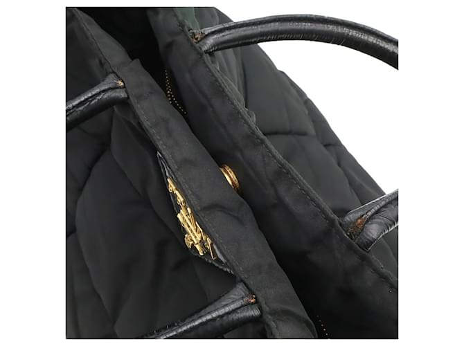 Bolso Tote Prada Triangle Negro Blanco - vista 5