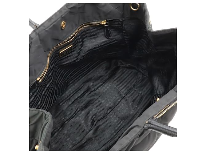 Bolso Tote Prada Triangle Negro Blanco - vista 6