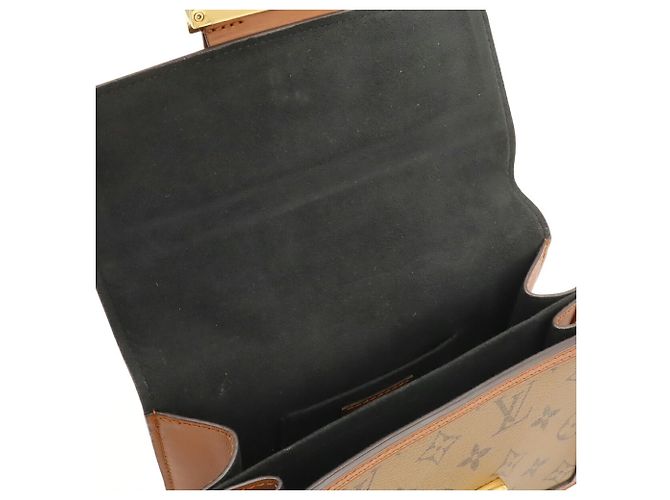 Borsa a tracolla Louis Vuitton Monogram Reverse Dauphine MM Marrone Marrone chiaro - vista 7