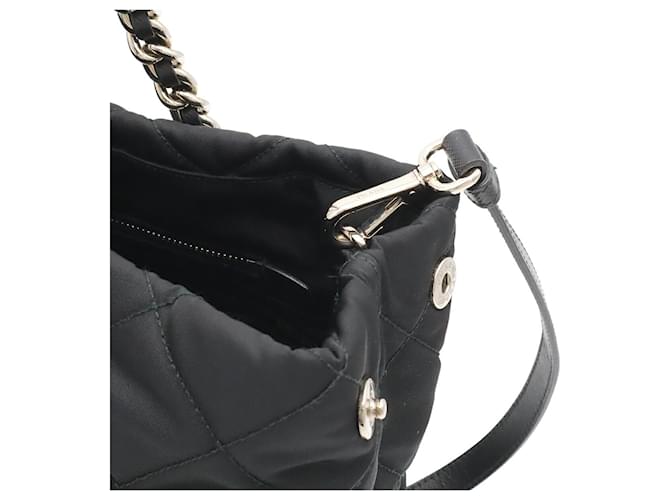 Borsa a Spalla Prada Tessuto Triangle Chain Nero - vista 7