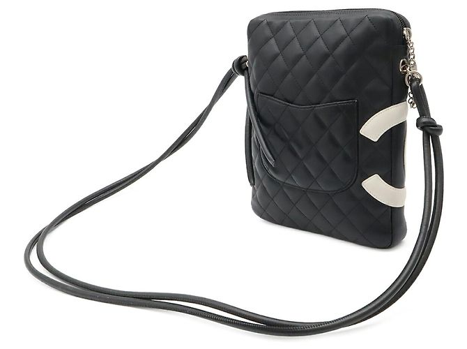 Borsa a tracolla Chanel Ligne Cambon Medium Pochette Nero Bianco - vista 3