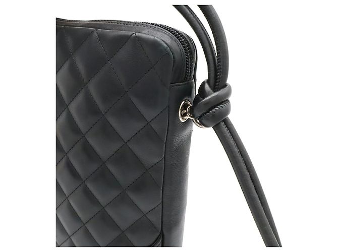 Borsa a tracolla Chanel Ligne Cambon Medium Pochette Nero Bianco - vista 5