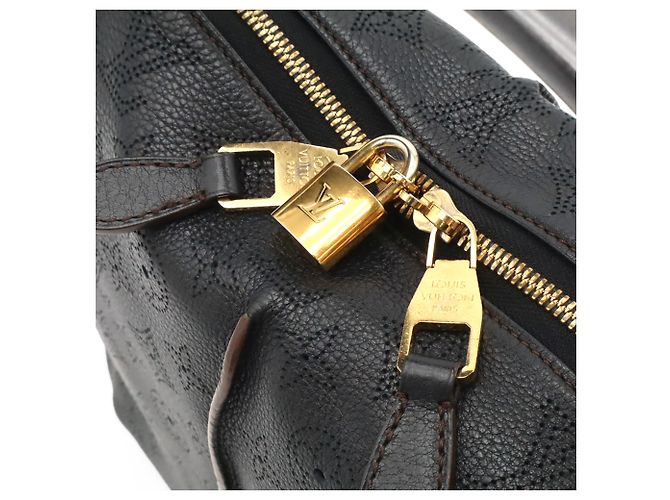 Borsa Louis Vuitton Mahina Selene PM Nero - vista 8