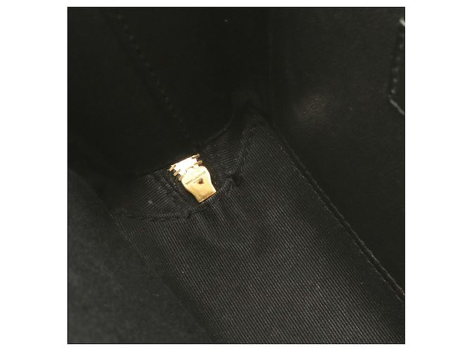 Bolso Vicky Camera de Yves Saint Laurent Negro - vista 8
