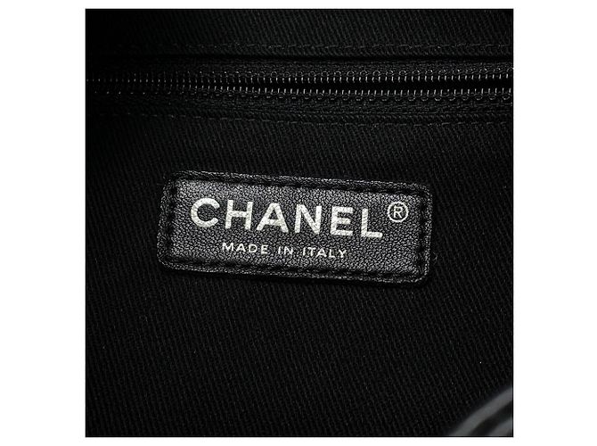 Zaino Chanel Matelassé in agnello nero - vista 15