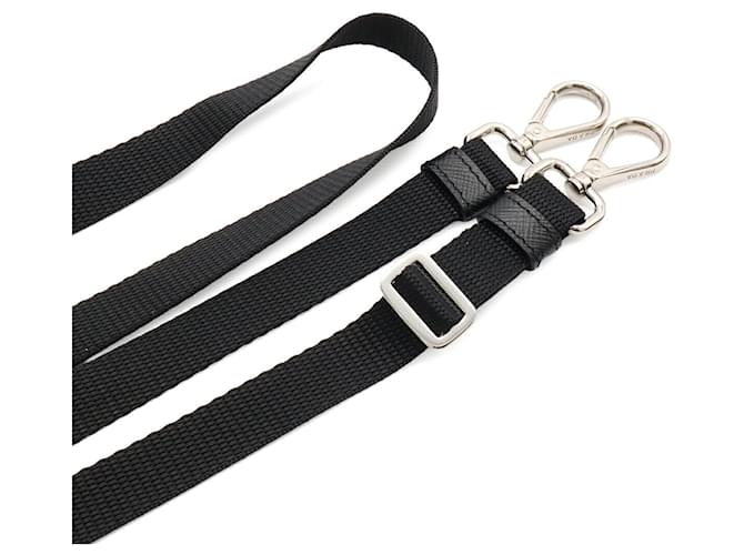 Prada Triangle Schultertasche Schwarz - Ansicht 5