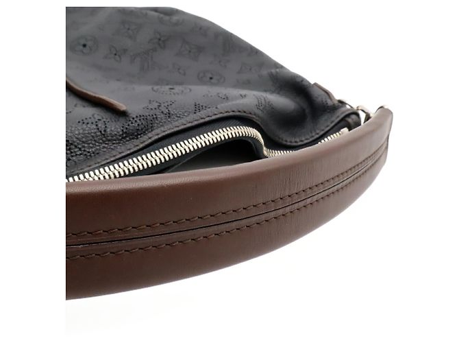 Borsa Louis Vuitton Mahina Selene PM Nero - vista 6