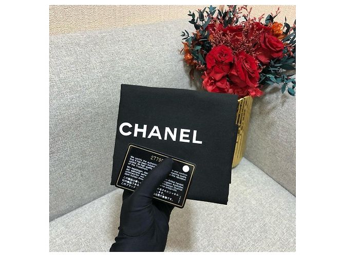 Borsa Chanel Gabrielle Hobo Small Pelle Nera Iridescente Nero - vista 9