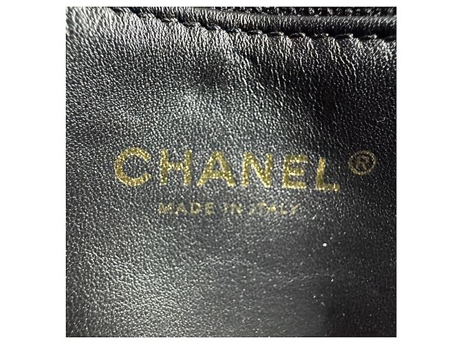 Borsa a tracolla Chanel in agnello Nero - vista 13