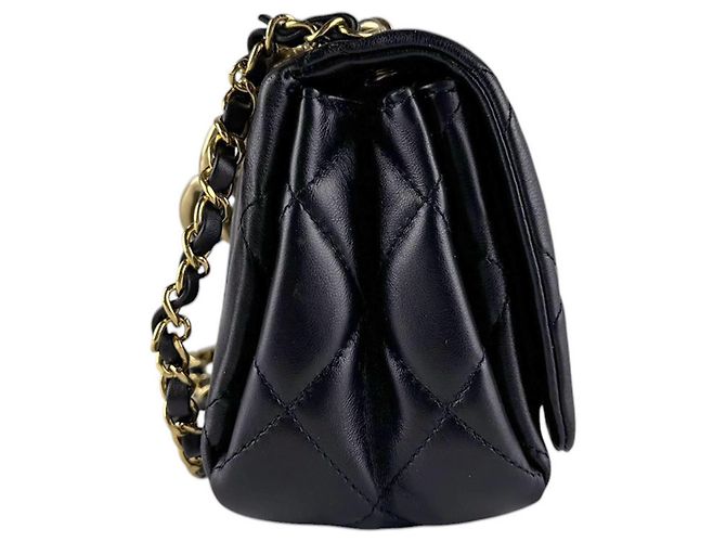 Borsa a tracolla Chanel in agnello Nero - vista 2