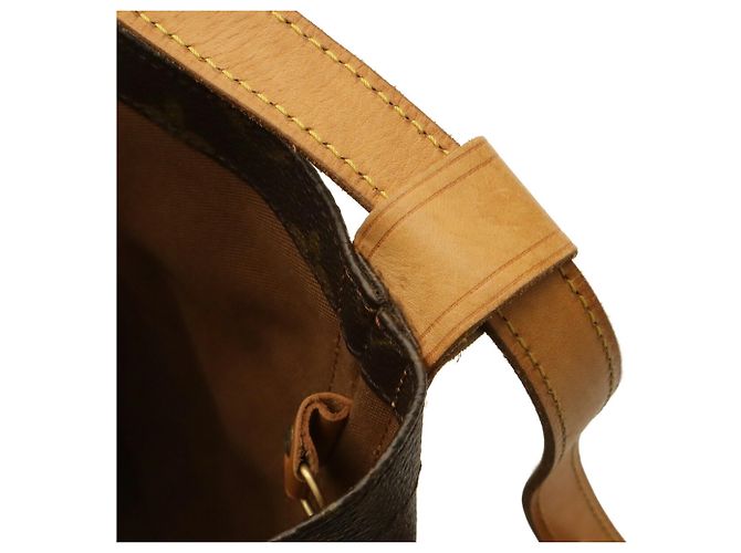Borsa a Spalla Louis Vuitton Monogram Randonee PM Marrone - vista 8
